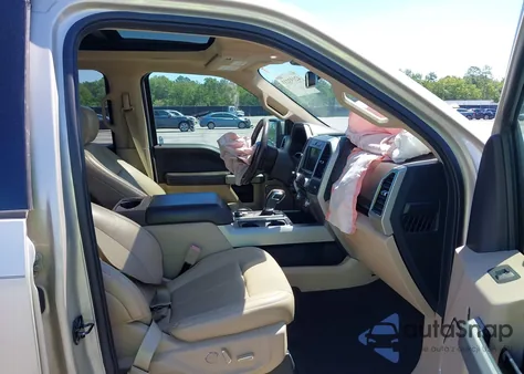 2018 Ford F-150 Lariat z USA, uszkodzony, nr VIN 1FTEW1E54JFE36153